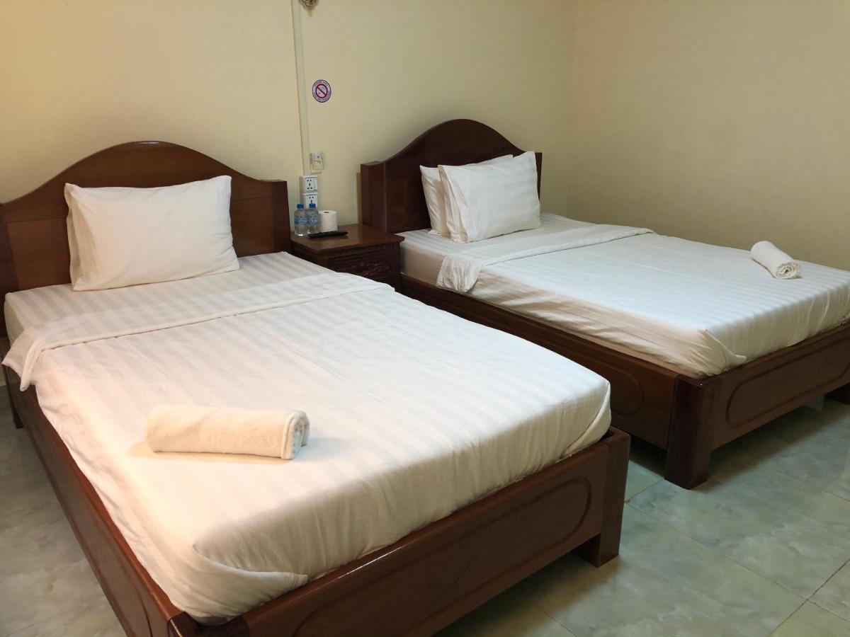 Savet Guesthouse Stoeng Treng Exterior foto